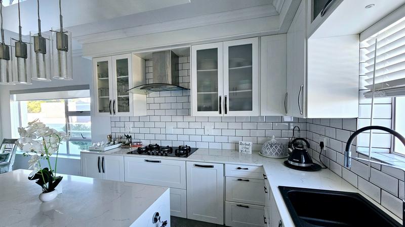 4 Bedroom Property for Sale in Dana Bay Western Cape